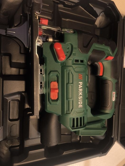 Serra de Recortes Parkside 20V (Nova em Caixa) - PSTDA 20-Li B3