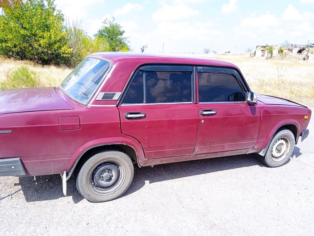 Продам автомобіль 2107