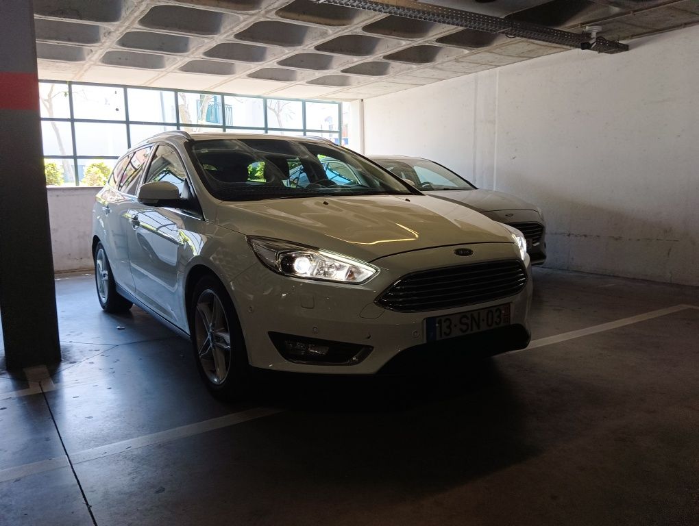 Ford Focus Titanium 1.5tdci 8v 120cv