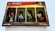 Lego Ninjago 500 ToysRUs 2018 Exclusive 5257 Masters Spinjitzu selado