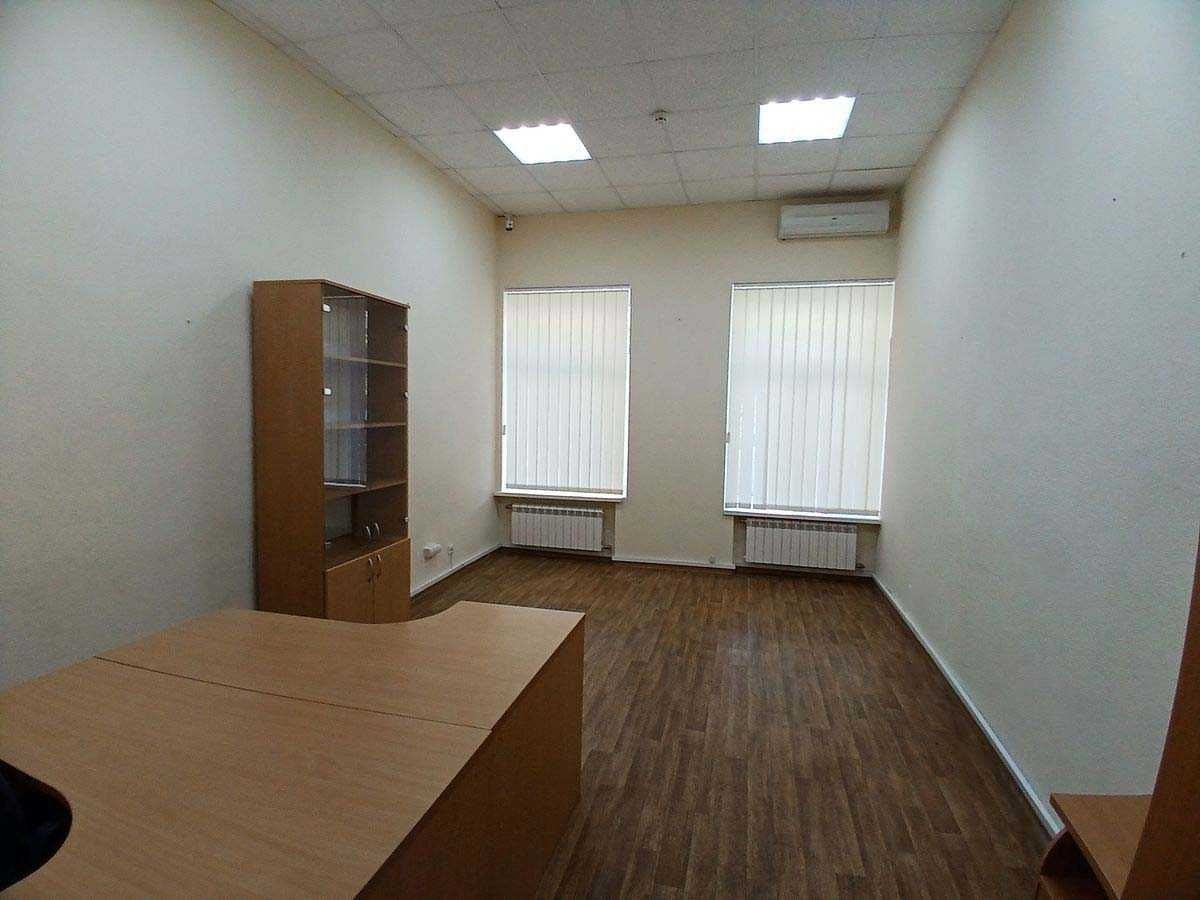 Від власника Окрема будівля 1280 м² Мазепи вул. 10 Метро Арсенальна