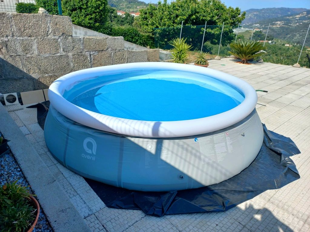 PISCINA NOVA - 4,5m x 1,22m