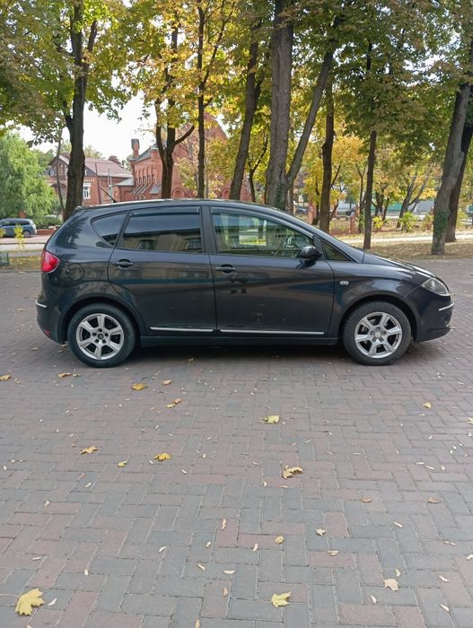 Обмен или Продам Сеат- Альтеа