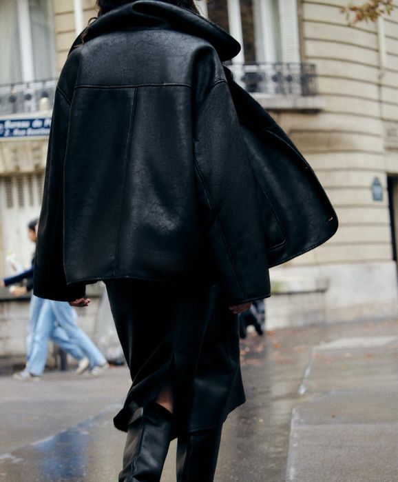 Чорна дублянка зара zara