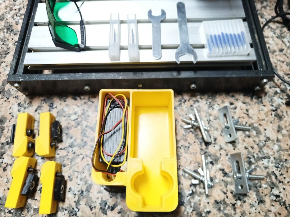 CNC 3018 + cabeça laser gravação 2,5w