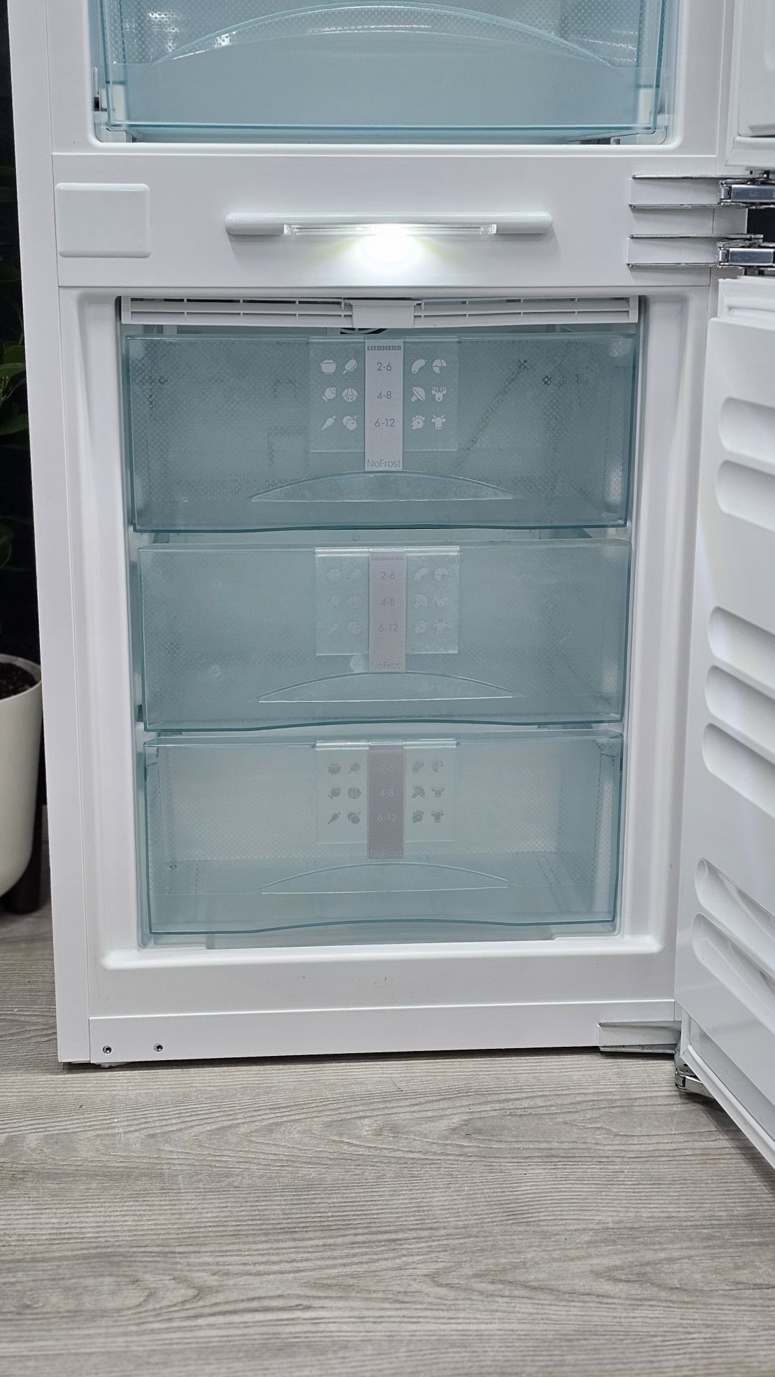 Холодильник вбудовуваний LIEBHERR ICBN 3356 No Frost Стан ТОП Гаранті!