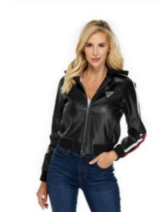 Женская куртка guess