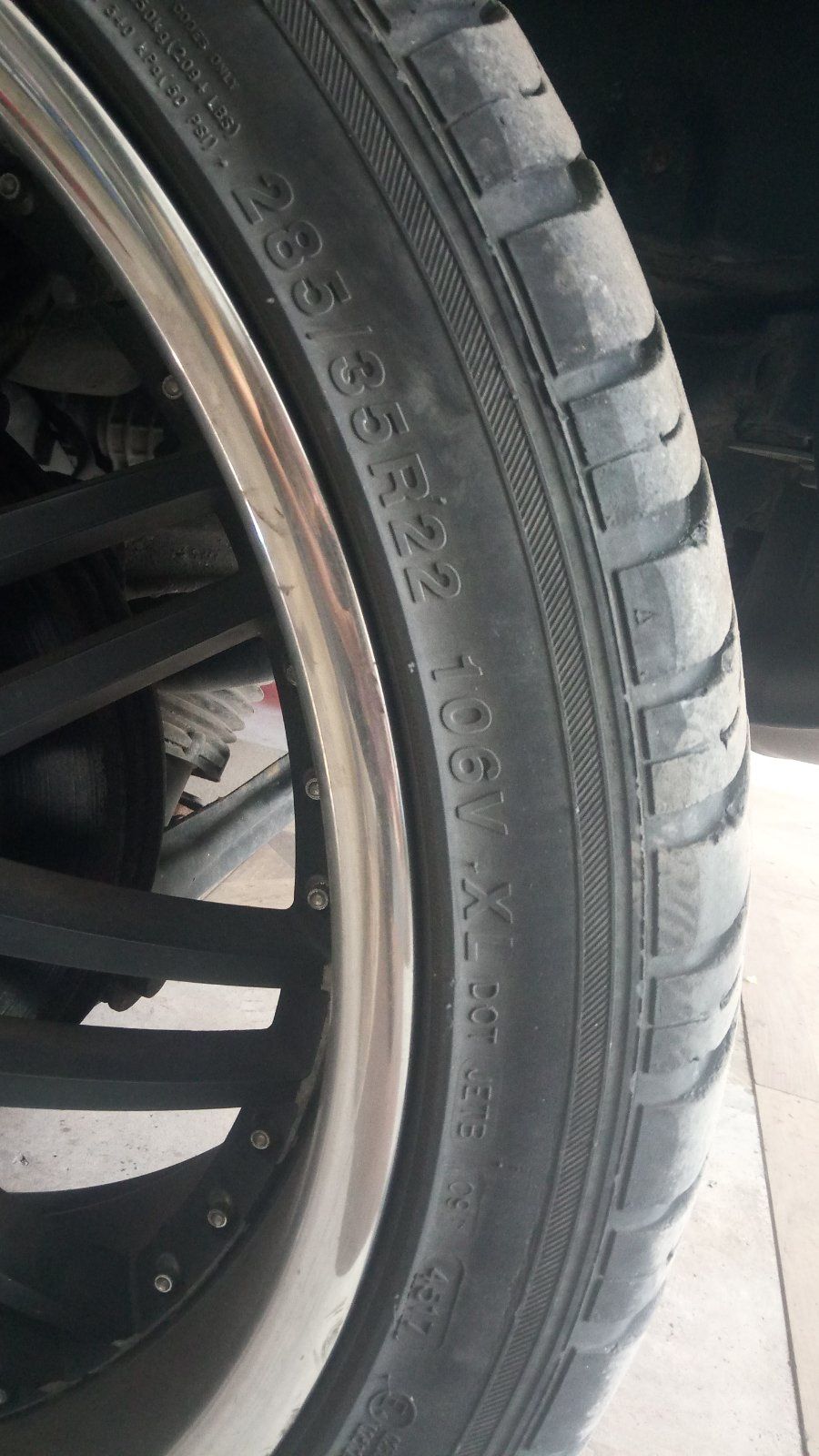 Диски с покрышками ROTALLA 285/35 R22. БУ.