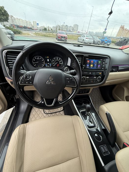 Продам сімейне авто