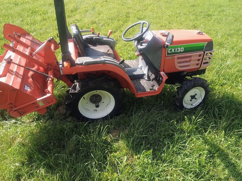 Traktorek Kubota/Hitachi cx 130 z glebogryzarką