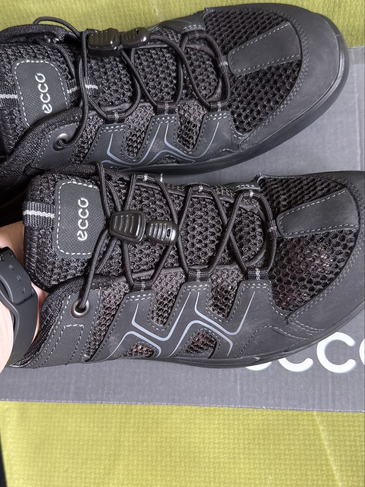 Ecco Terracruise 40 przewiewne lekkie buty trekkingowe