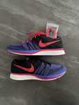 Nike flyknit trainer persian violet czarne fioletowe 44.5