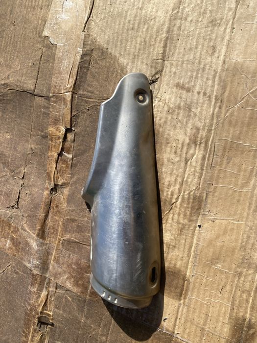 Вихлопна система, колектор, глушник на bmw r1200gs