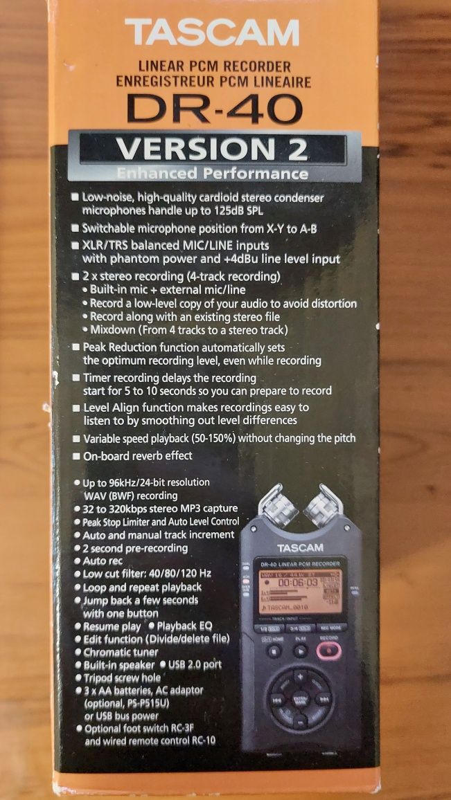 Рекордер TASCAM DR-40 Version 2.0
