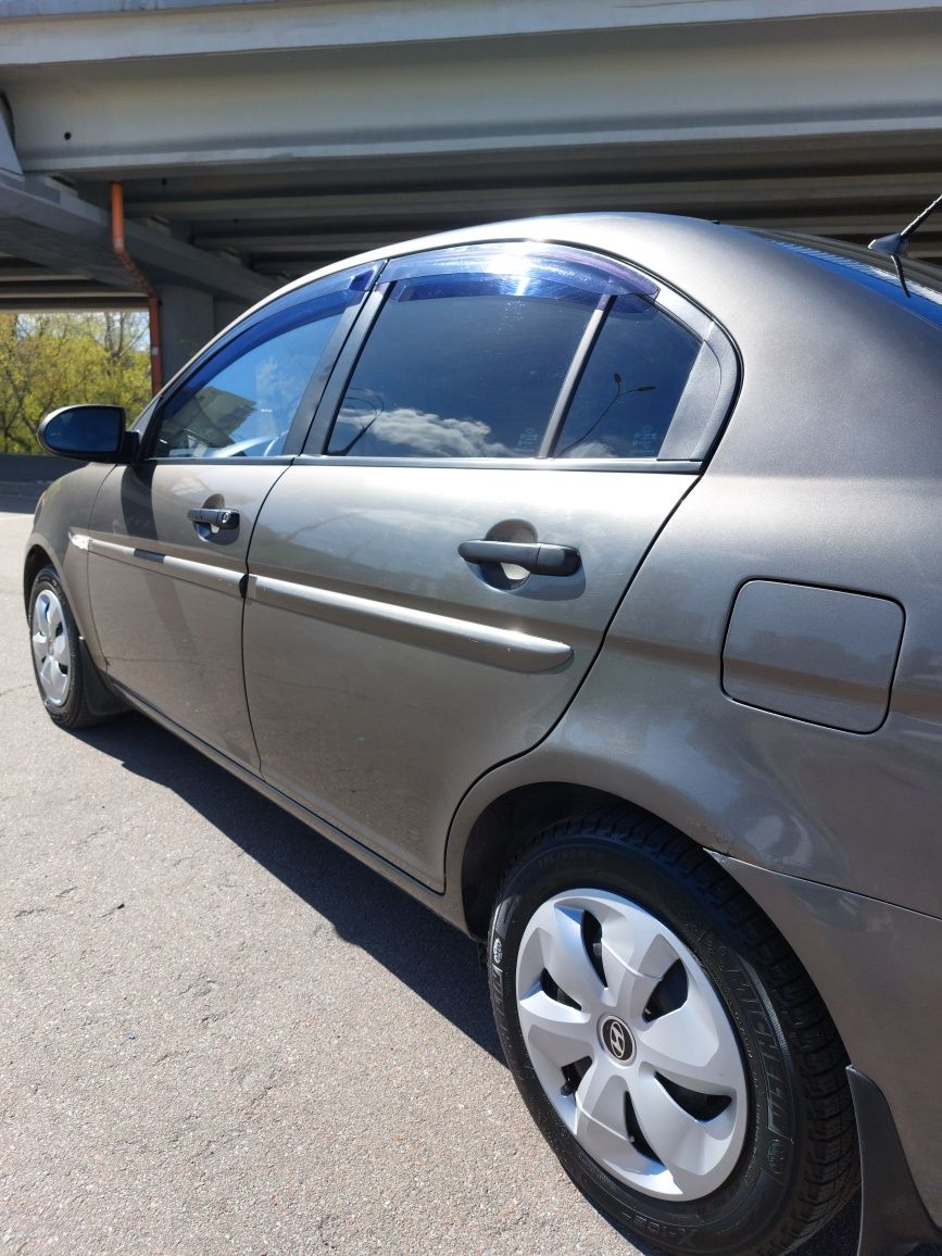 Hyundai accent 1.4 2008 автомат гбо