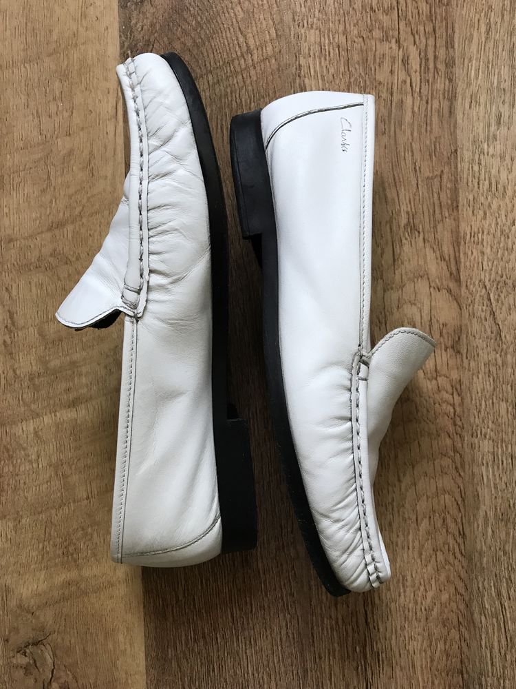 Лоферы, слипоны, оригинал Clarks, кожа