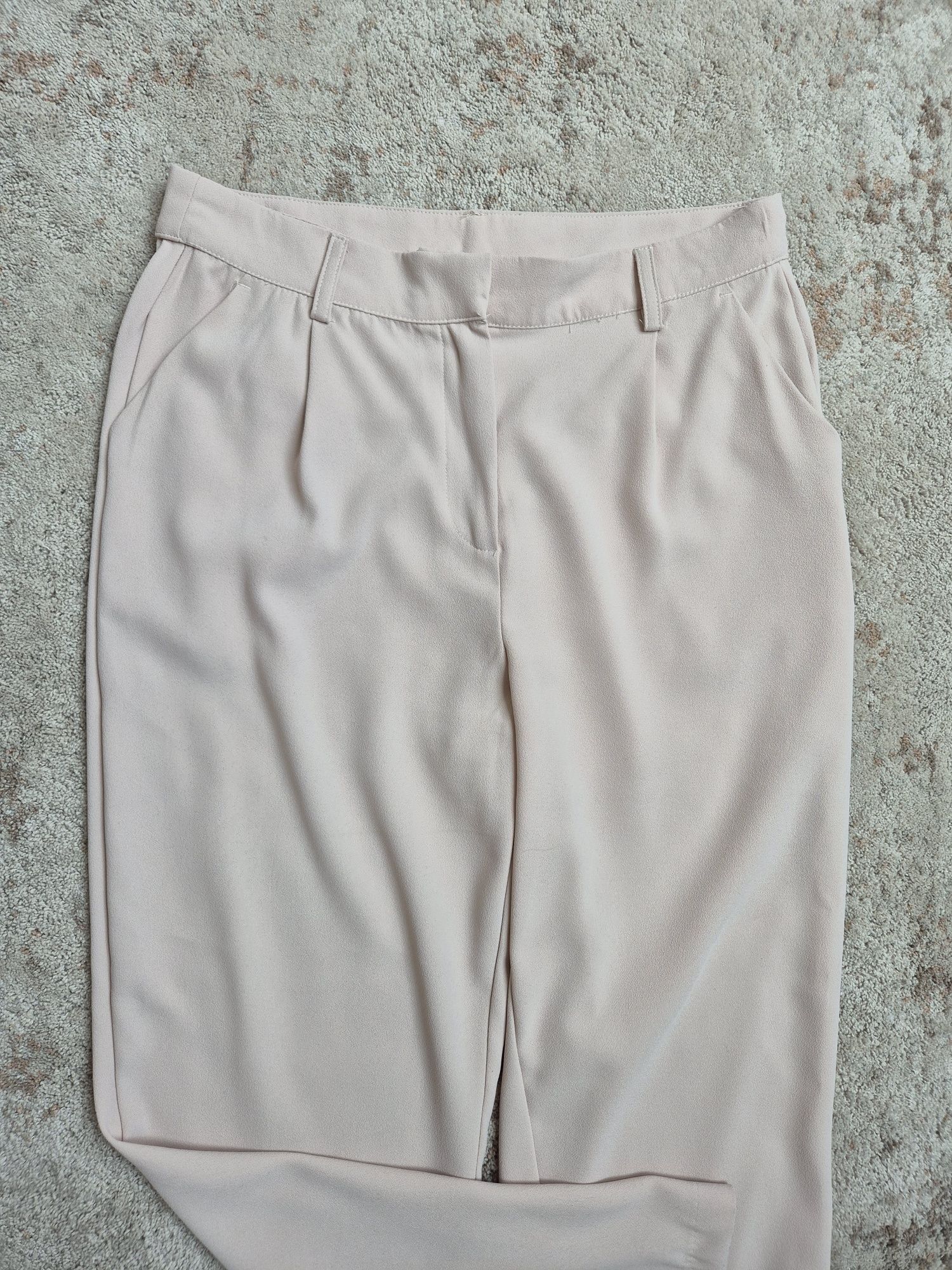 Piękne spodnie eleganckie oversize M jasny pudrowy róż beż