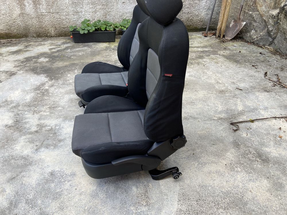Conjunto de Bancos (5 Lugares) Seat/Audi/Golf