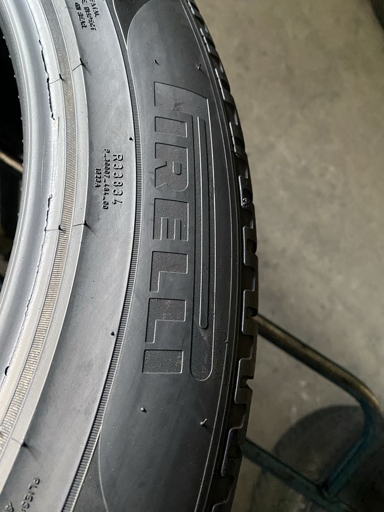 Шини 275/45/21 - 2шт Pirelli Scorpion winter