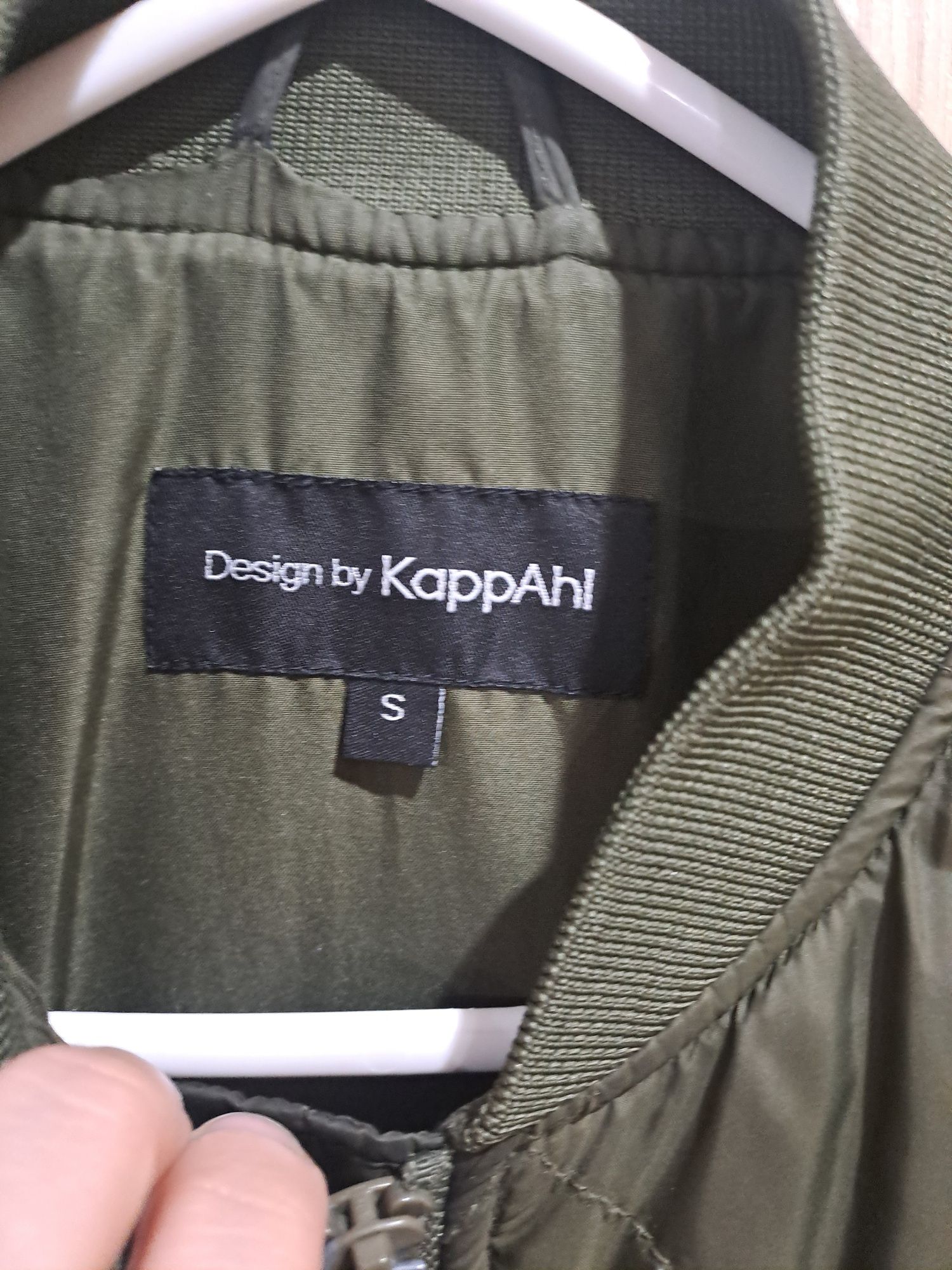 (4Po) Kurtka damska r.S KappAhI