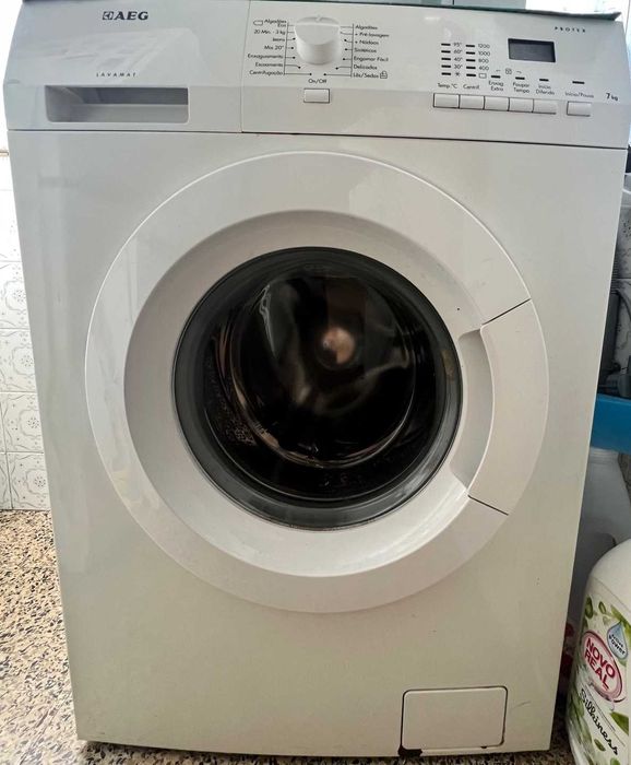 Máquina de lavar roupa 7 kg