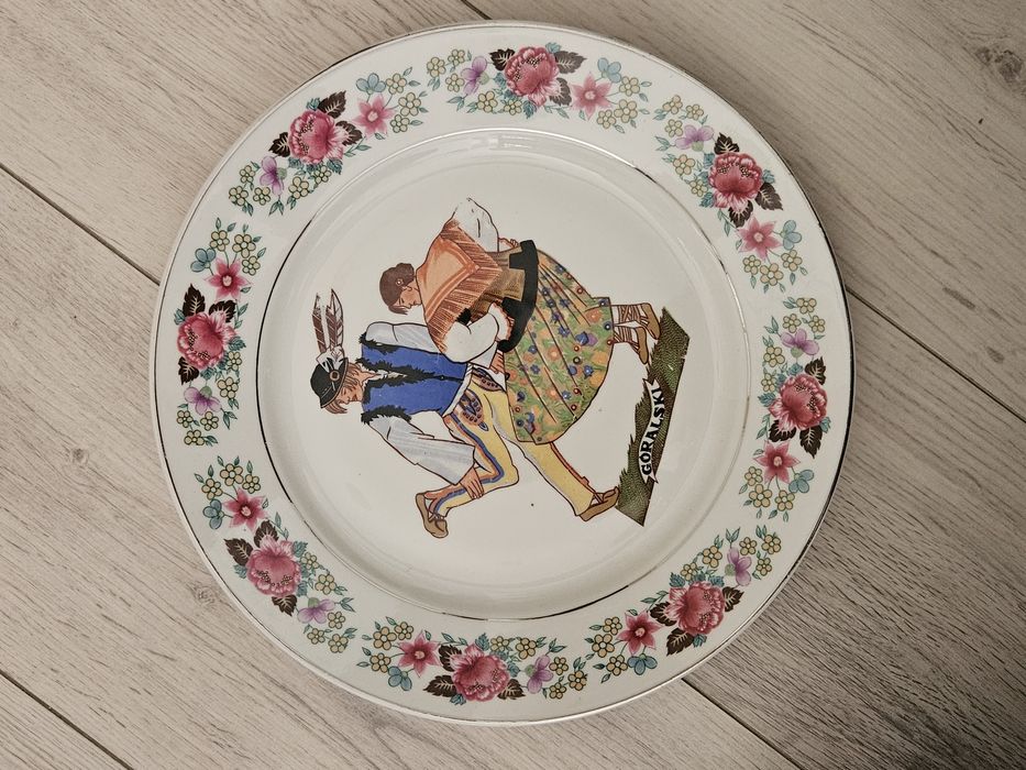 Talerz porcelana Ćmielów płytki Góralski, tańce polskie PRL
