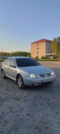 Volkswagen bora 2002 1.6 AT 102