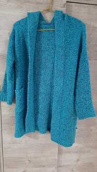 Niebieski, morski sweter z kapturem uniwersalny
