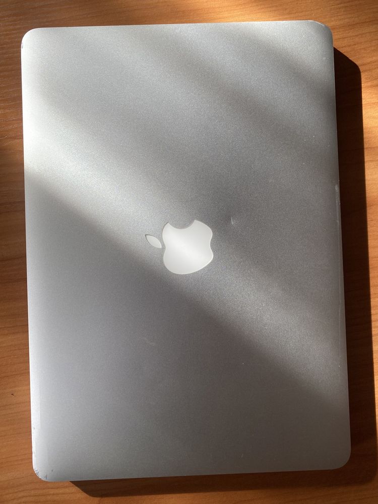 MacBook pro 2015 8/128