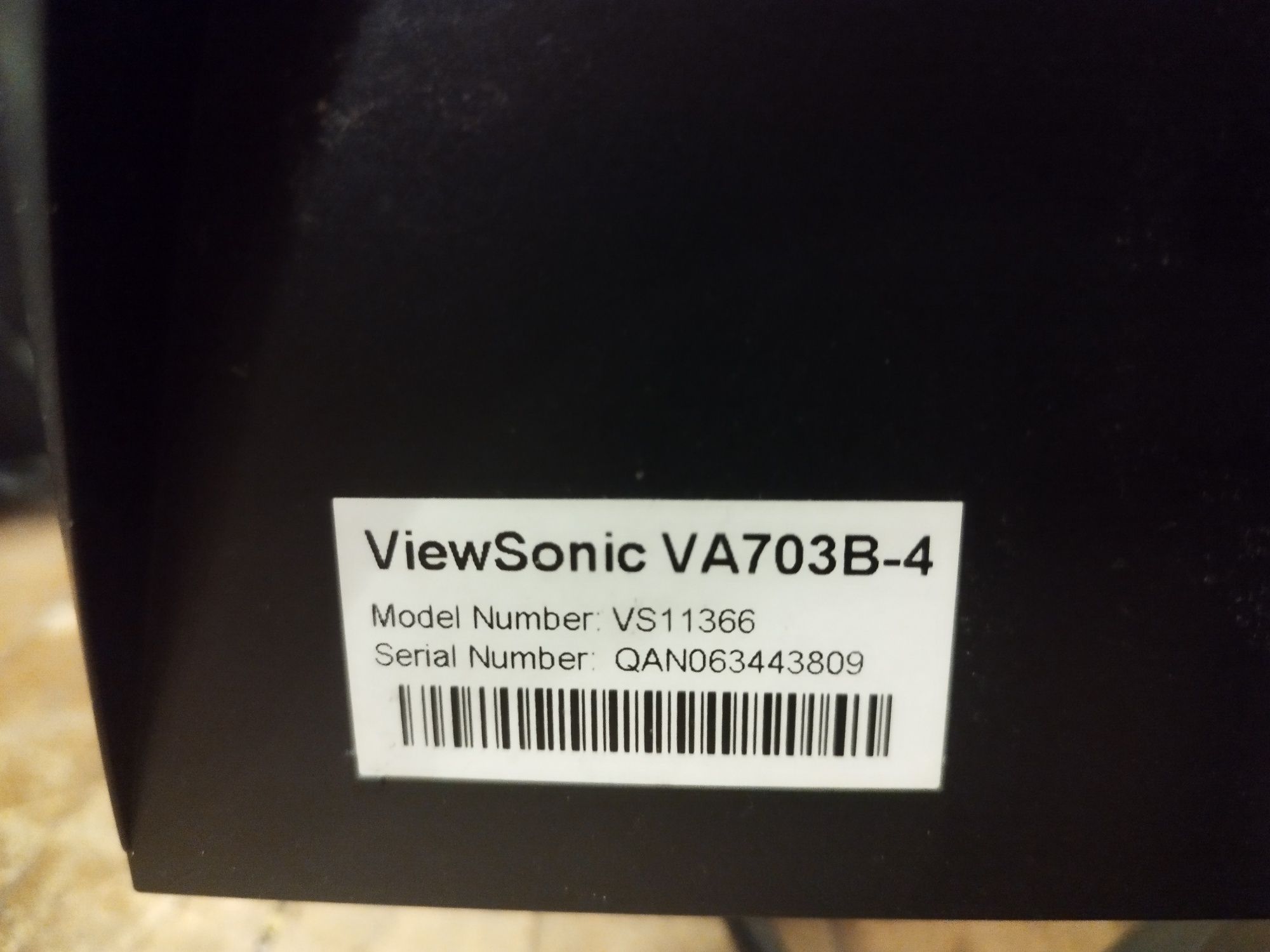 Монитор Viewsonic VA703B-4Series