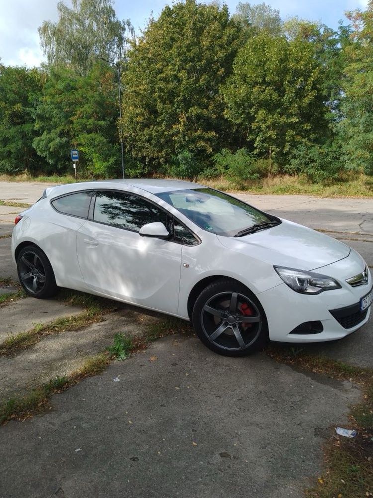 Astra GTC zadbana, możliwa zamiana