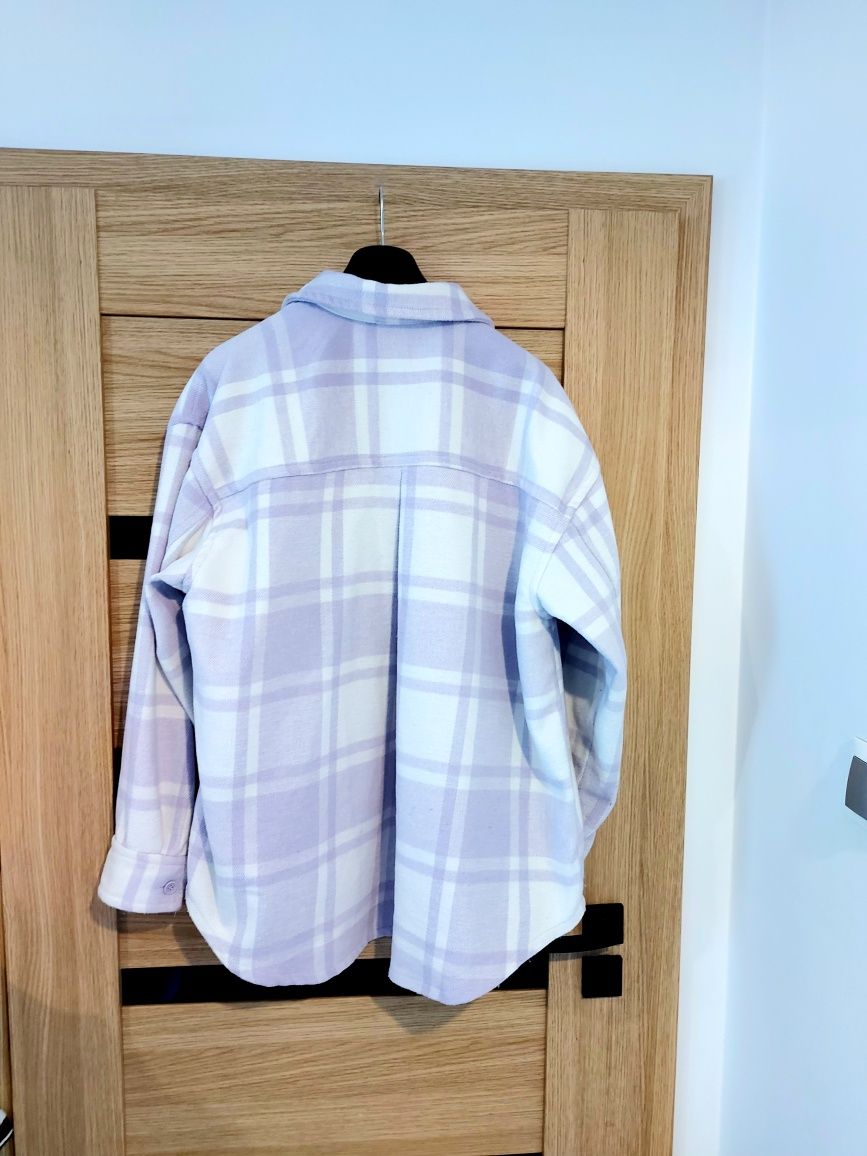 Oversize koszula gruba damska kurtka w kratke roz L Reserved