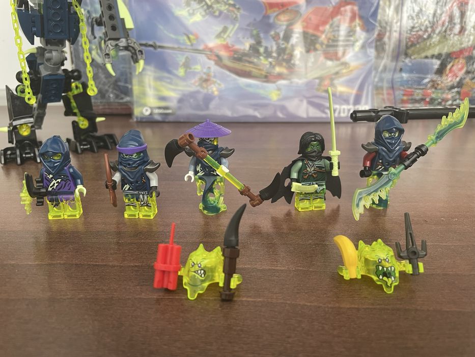 Оригінальне LEGO NINJAGO 70738 - Final Flight of Destiny's Bounty
