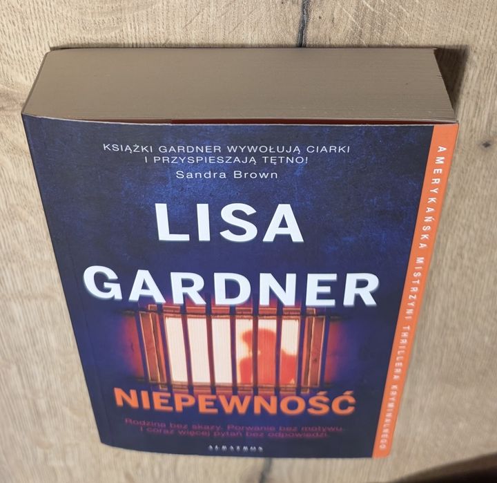Kryminał Lisa Gardner "Niepewność"