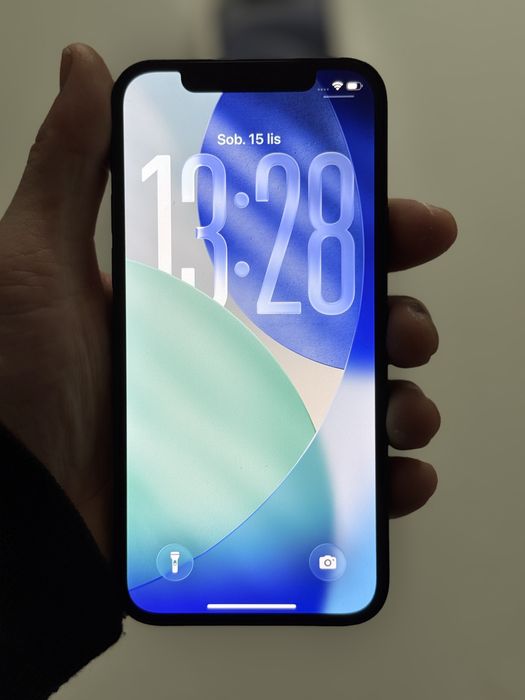 Apple iPhone 12 64GB Black - Bateria 84%