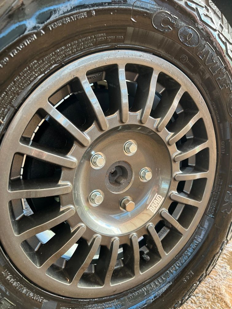 VW Amarok 2.0 Bi-TDi 180cv DSG (8v)