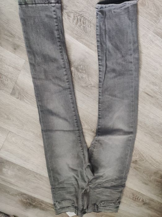 Calças super skinny fit novas