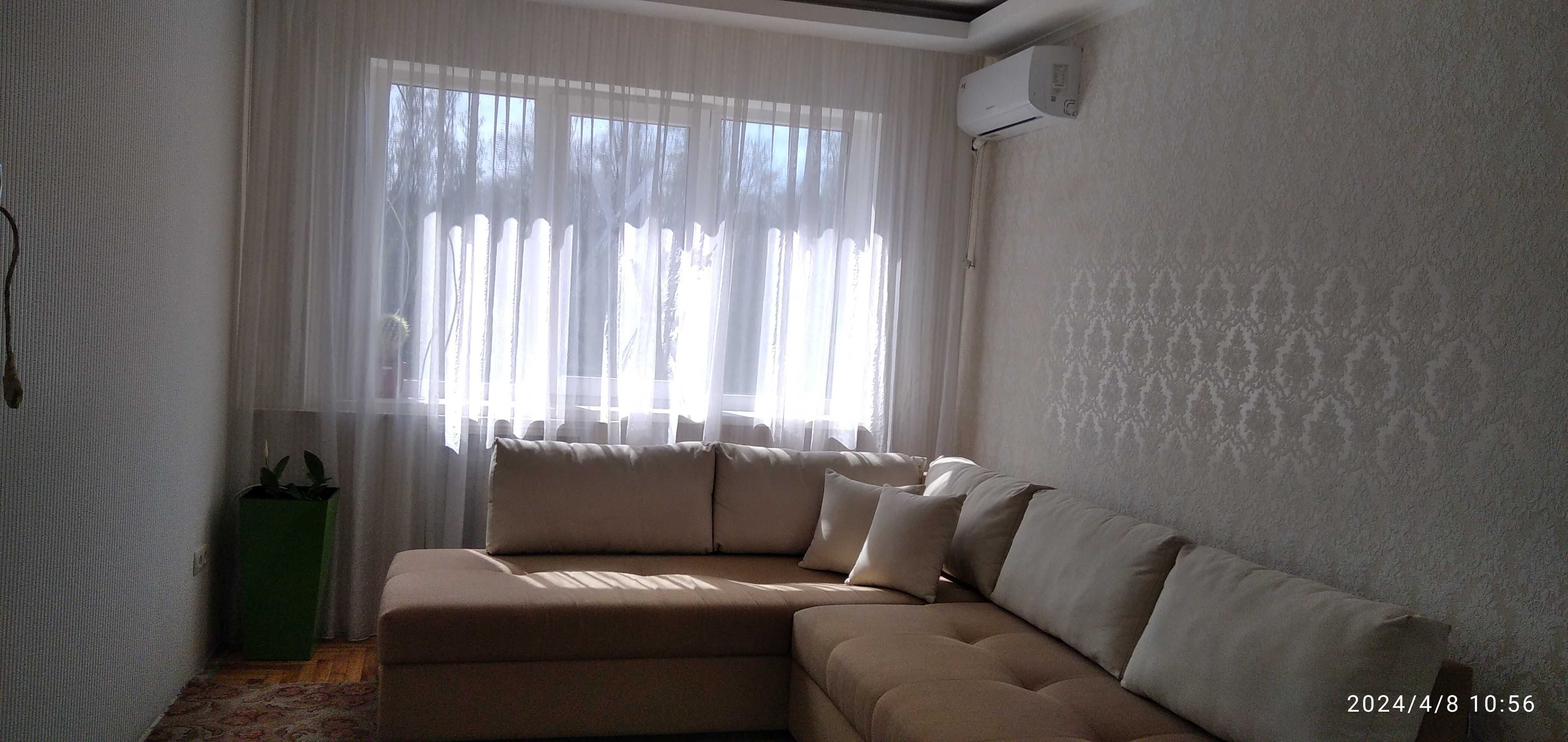 Продам 2- х кімнатну квартиру  Дніпровський район