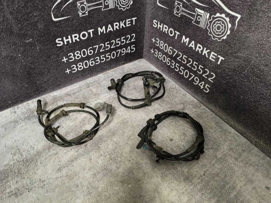 Датчик ABS датчик колеса передній задній Nissan Qashqai J10