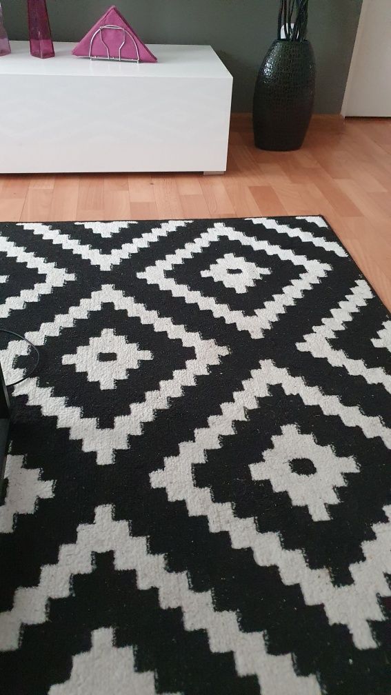 Duży dywan 160x220 Maroko biało czarny