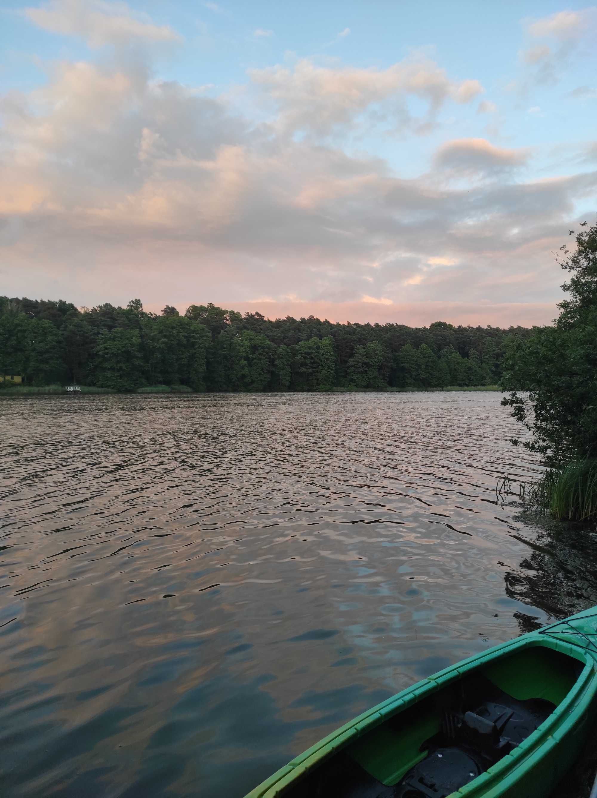 Wynajmę domek letniskowy nad jeziorem w Ośrodku Wczasowym