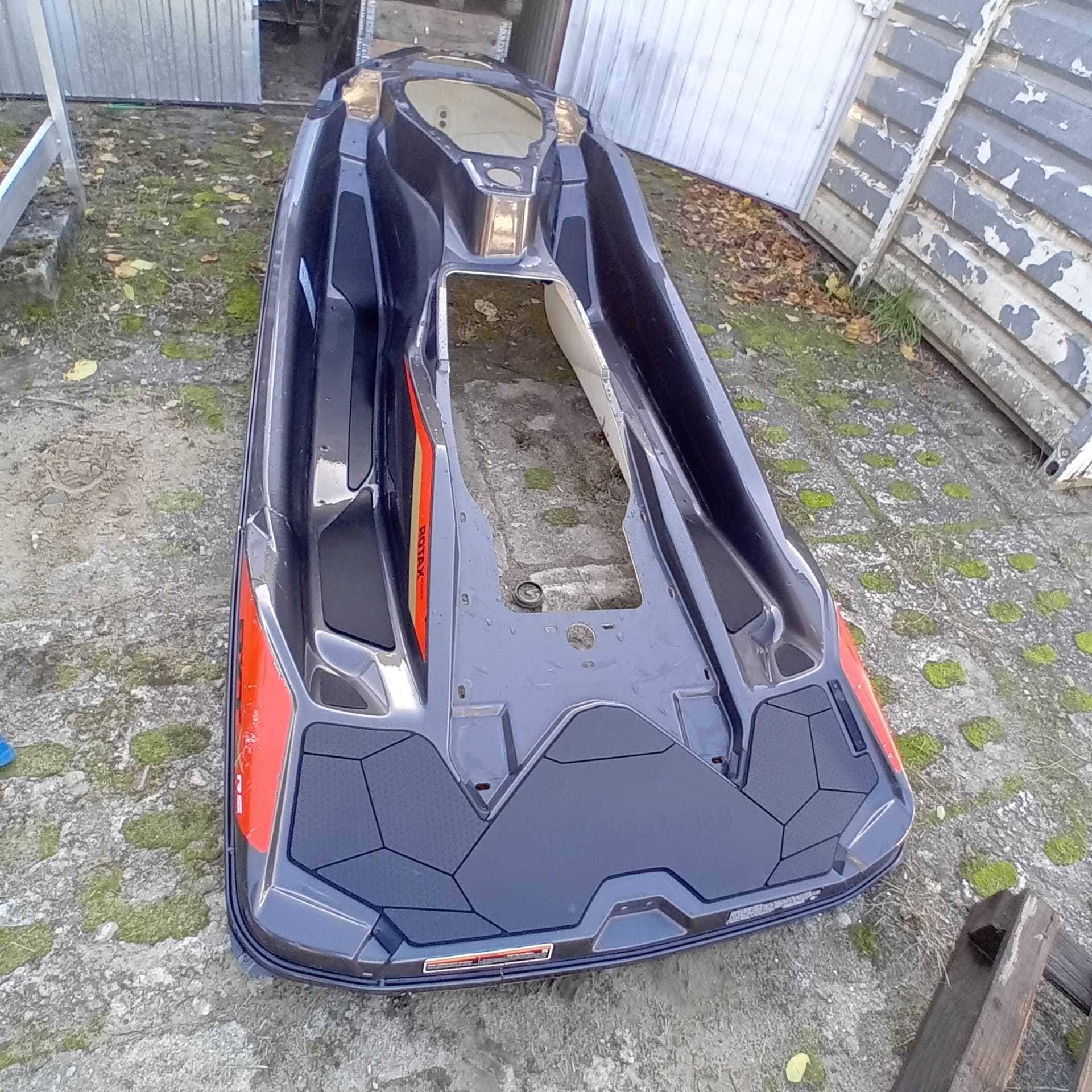 Seadoo RXT X 300 RS 2019/20 KADŁUB