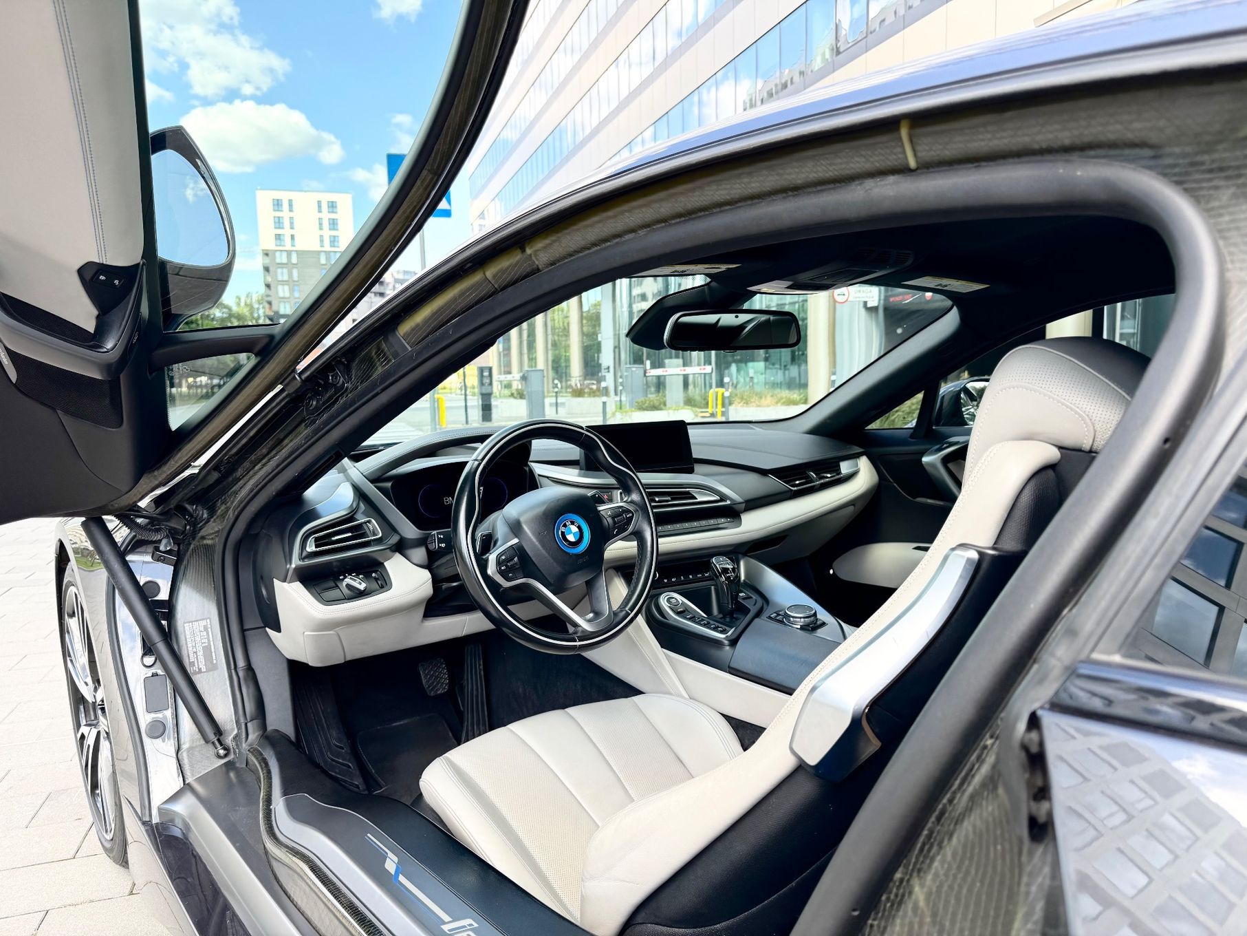 BMW i8 BMW i8 Carbon