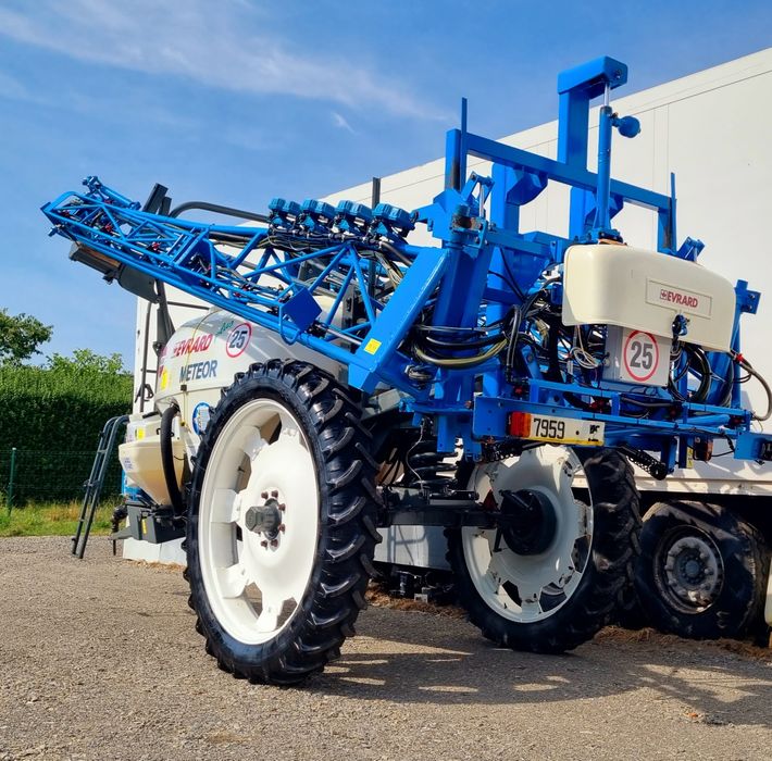 Opryskiwacz Evrad Hardi Meteor plus 21m/18m/12m 2800l 7 secji 2008r