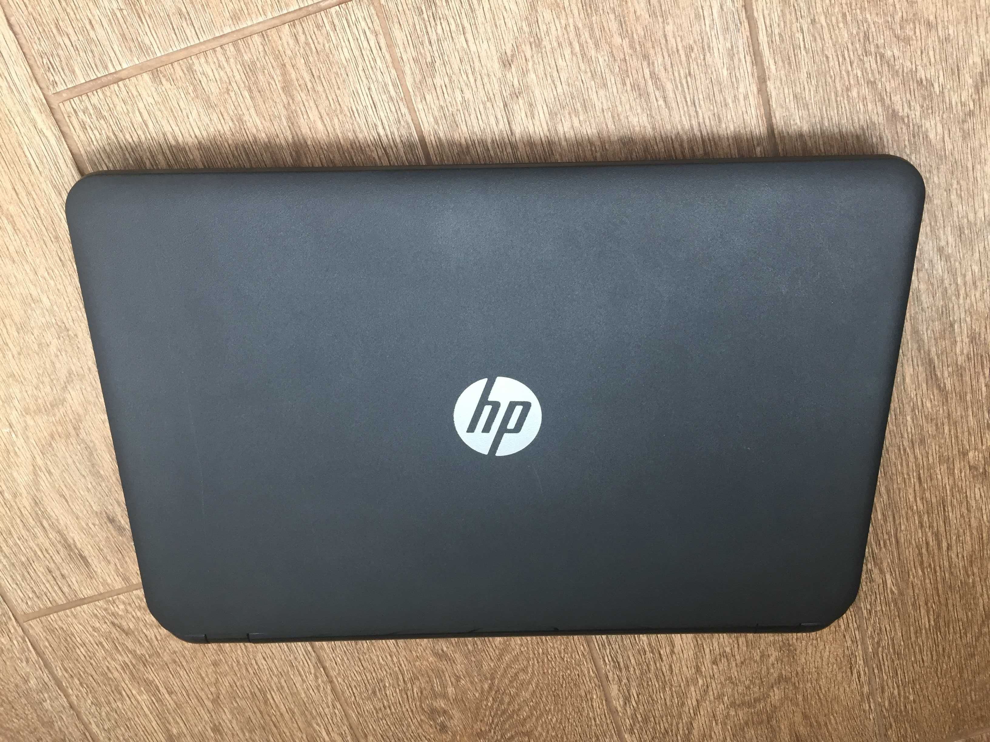 Ноутбук HP 250 G3