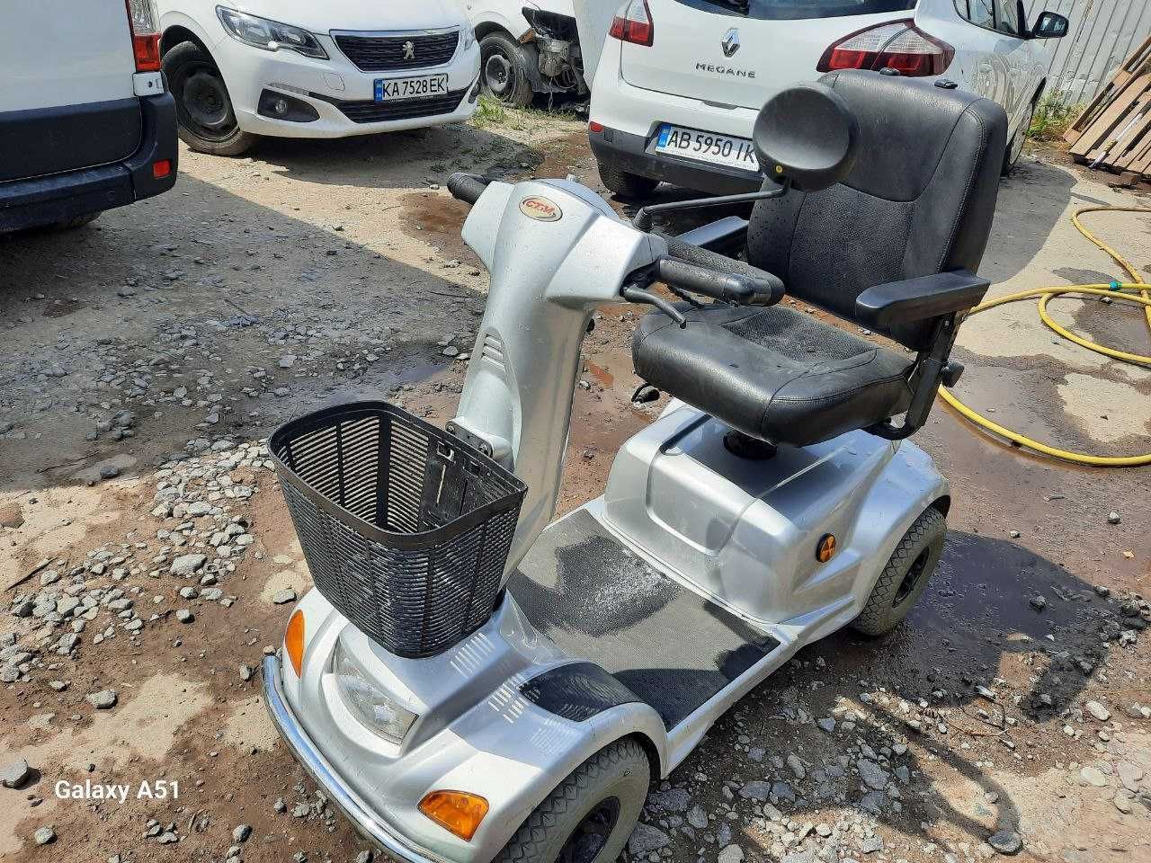 Електро скутер для літніх людей з обмеженими можливостями,інвалідів