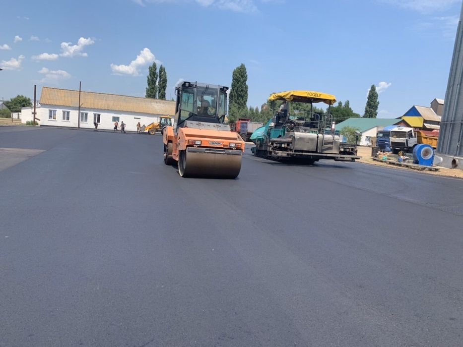 Асфальтирование дорог,площадок,укладка асфальтной крошка,ямочный ремо
