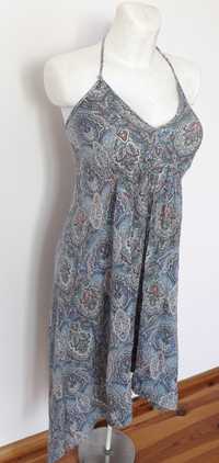 Wzorzysta sukienka midi asymetryczna wiązane ramiączka na plecach