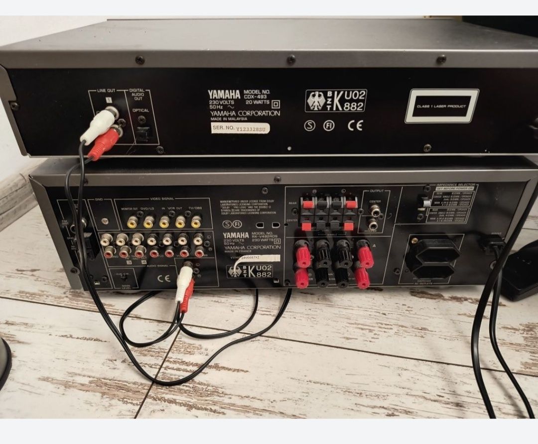 Yamaha RXV-V492 amplituner