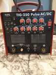 TIG 250 Pulse AC/DC.